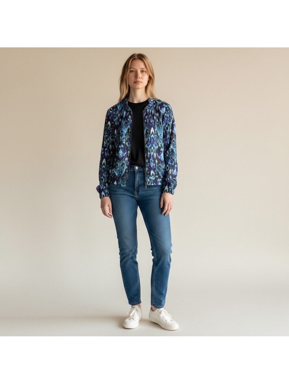 Zenergy Jacket Women 3 Blue Geometric Full Zip Long Sleeve Collared Lined